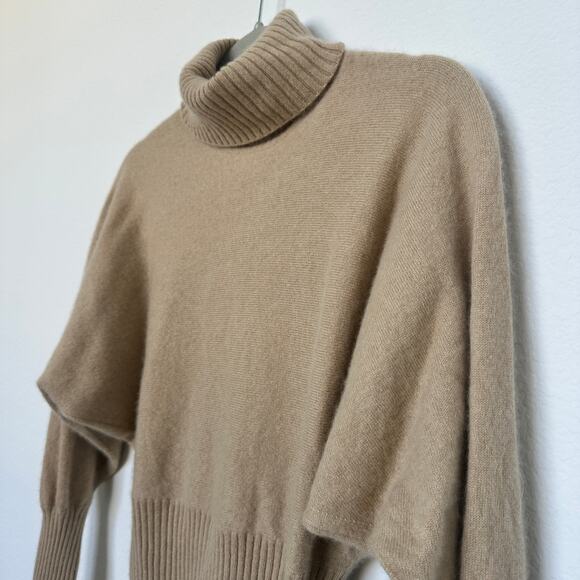 J. Crew 100% Cashmere Turtleneck Sweater in Tan Size Large - Picture 4 of 8